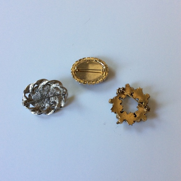 Brooch’s - Picture 5 of 7